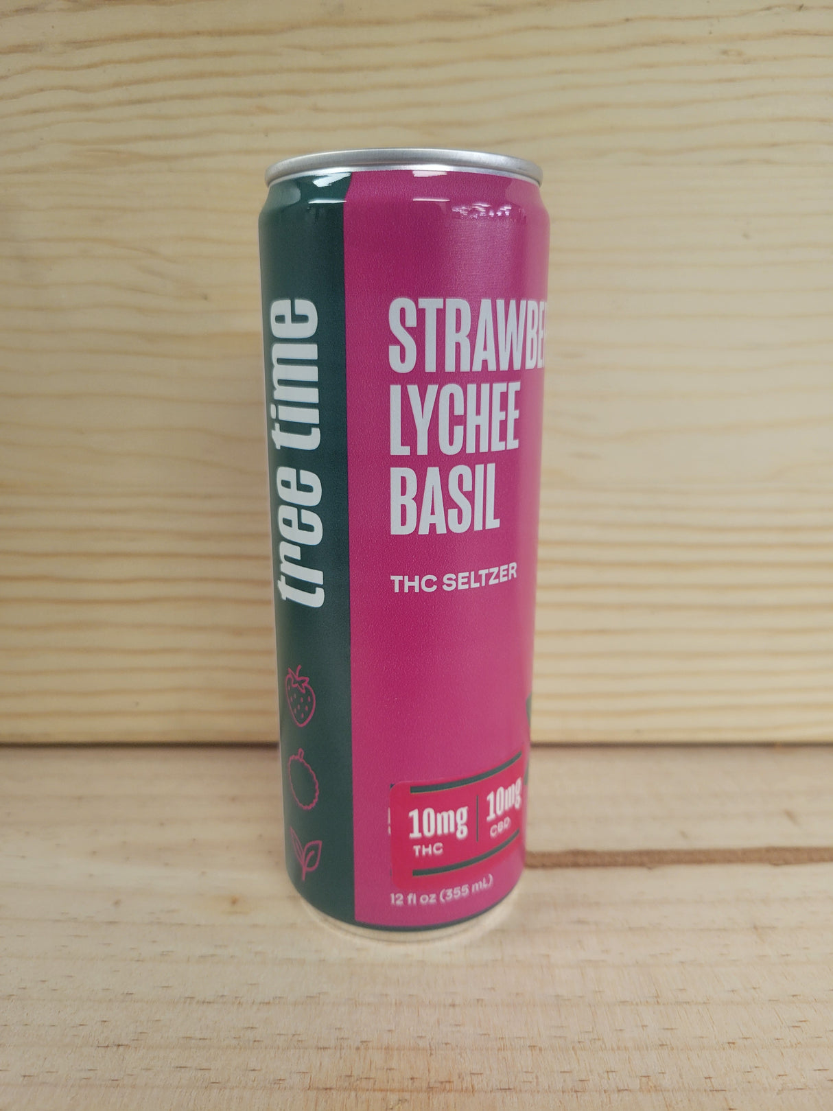 Wye Hill Tree Time 10mg Strawberry Lychee Basil